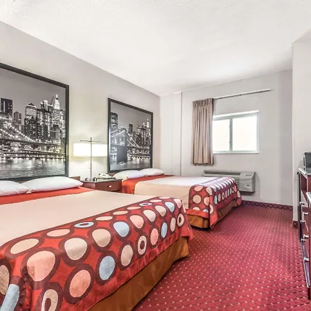 Super 8 By Wyndham North Bergen Nj/Nyc Area-3