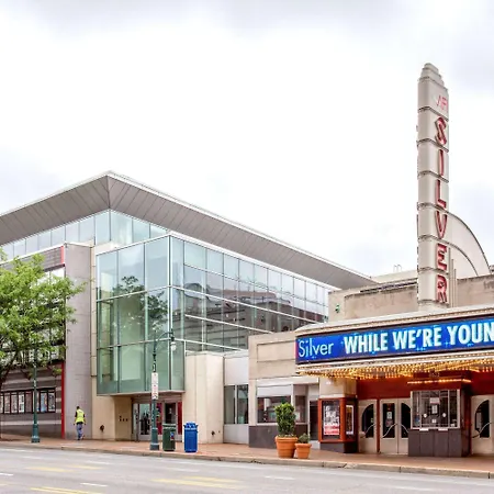 Travelodge By Wyndham Silver Spring-3