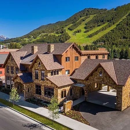 Elk Country Inn-3