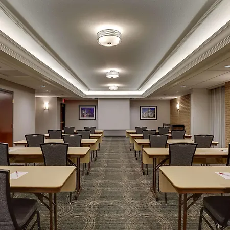 Drury Inn & Suites Columbus Dublin-3