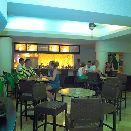 Aquamarina Beach Hotel-3