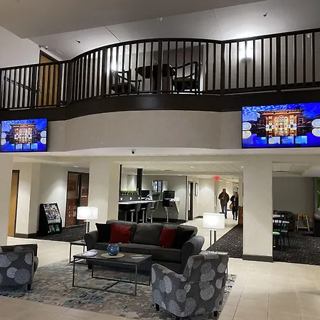 Wingate By Wyndham Little Rock-2