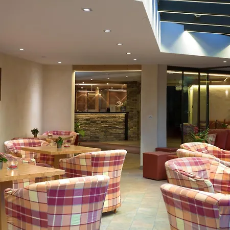 Hotel Helvetia Intergolf-3