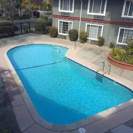 Oak Motel-2