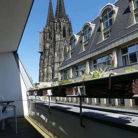 Callas Am Dom-3
