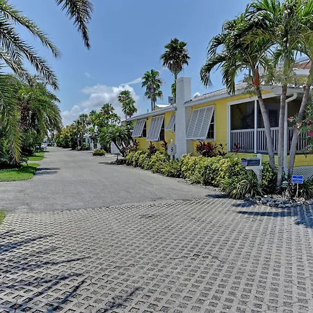 Tradewinds Resort By Resortquest-3