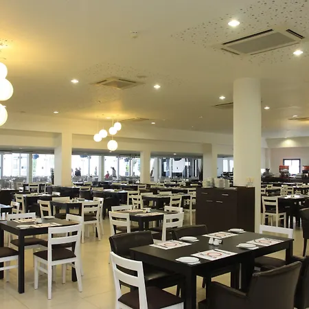 Marismare Apartments-2