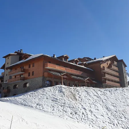 Madame Vacances Lodges Des Alpages-3