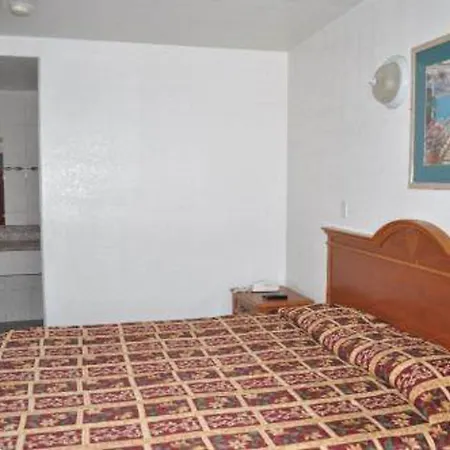 The Palace Inn-2