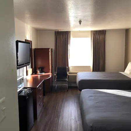 Ameri-Stay Inn & Suites-3