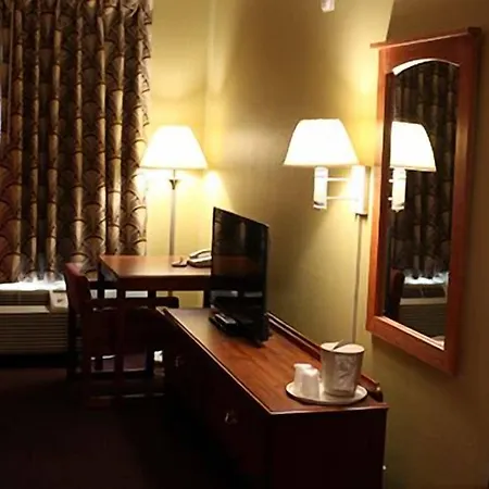 Hometown Inn & Suites-2