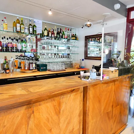Hotel Du Parc Limoges & Restaurant "Le Temps D'Une Pause"-3