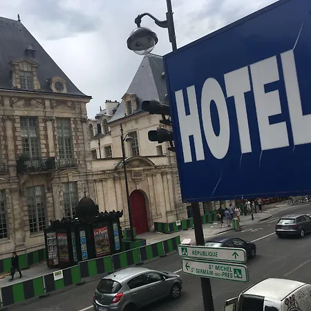 Hôtel De La Herse d'Or-2