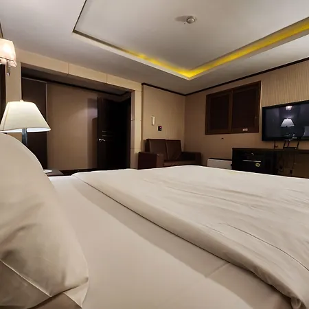 Hotel Noblesse, Yeoksam-2