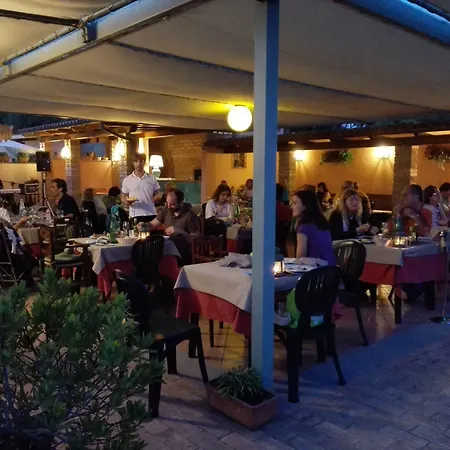 Hotel Acquasanta-2
