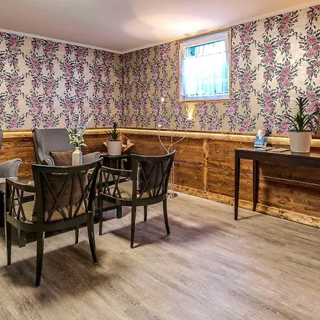 Garni Hotel Rödelheimer Hof-3