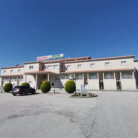 Hotel Quinta Dos Cedros-2