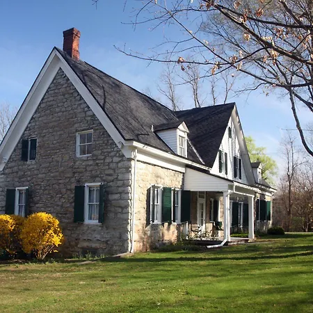 The Stone House Bed And Breakfast-3