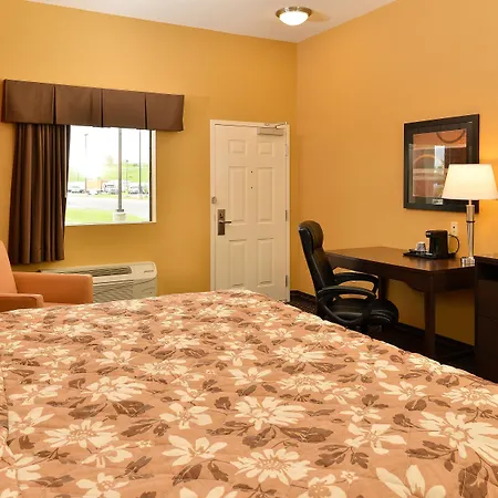 Americas Best Value Inn Tupelo-3