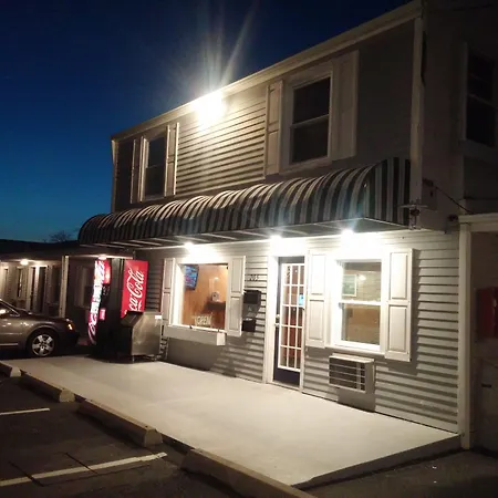 Shore Point Motel-2