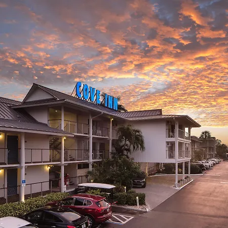 Cove Inn On Naples Bay-2