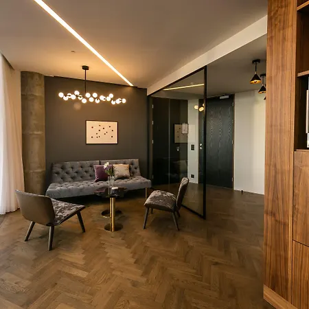 Tower Suites Reykjavik-2
