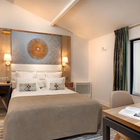 Serotel Suites Opera-3