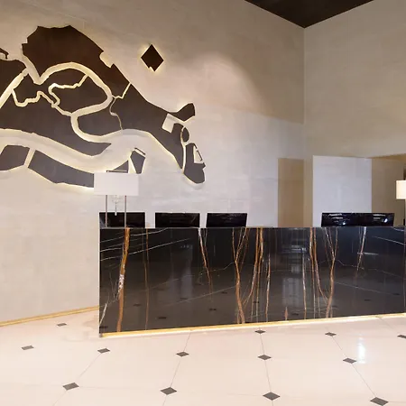 Palazzo Veneziano - Venice Collection-2