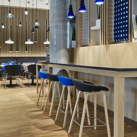 Holiday Inn Express - Berlin - Alexanderplatz, an IHG Hotel-2