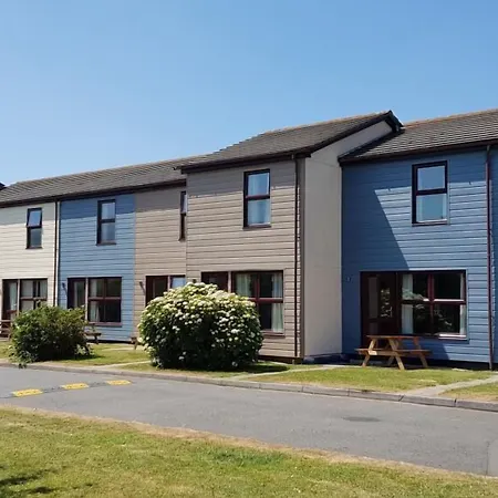Perran View Holiday Park-2