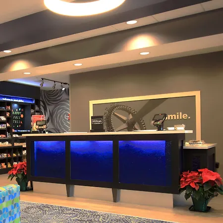 Hampton Inn West Plains-3