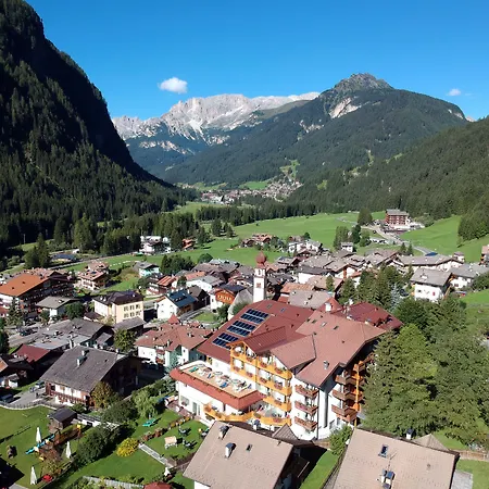 Hotel Cesa Tyrol-2