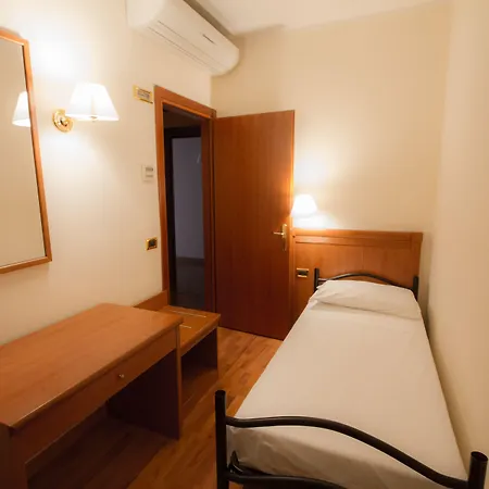 Hotel Santa Lucia-2