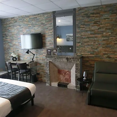 Hotel Sur Le Quai-2
