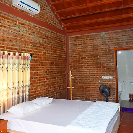 Van Long Family Homestay-2