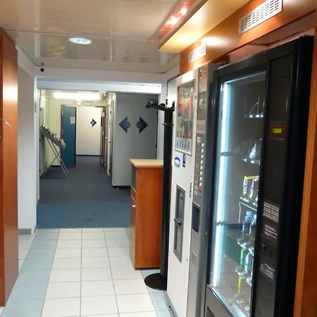 Ibis Budget Orléans Nord Saran-2