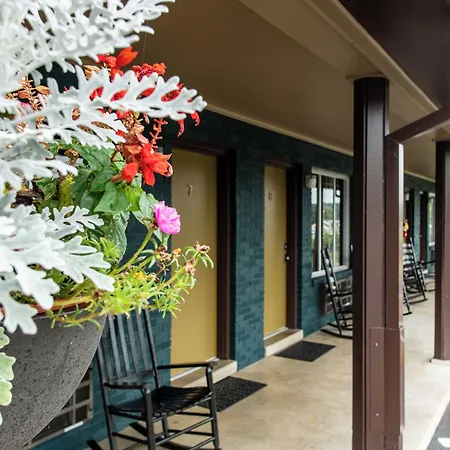 Townsend River Breeze Inn-3