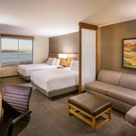 Hyatt Place East Moline/Quad Cities-2