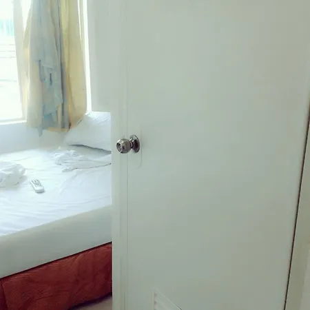 D' Morvie Suites Davao-2