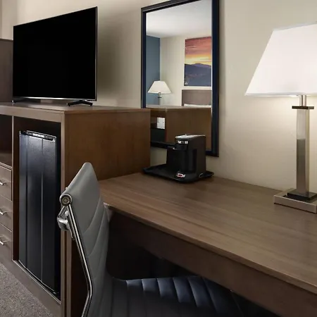Days Inn By Wyndham Penn State-2