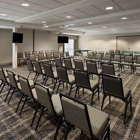 Days Inn By Wyndham Penn State-3