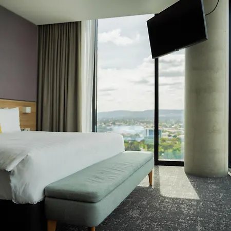 Crowne Plaza Adelaide By Ihg-2