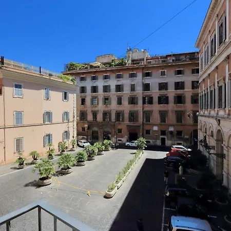 Piazza Venezia Grand Suite-3