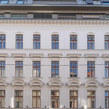 Numa Vienna Terra-3