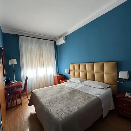 Hotel Kristina-3