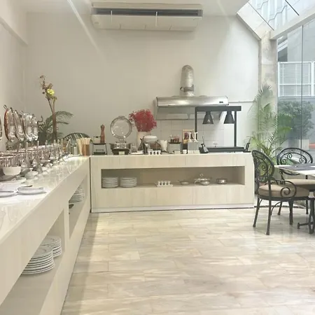 Tai Pan Hotel-2