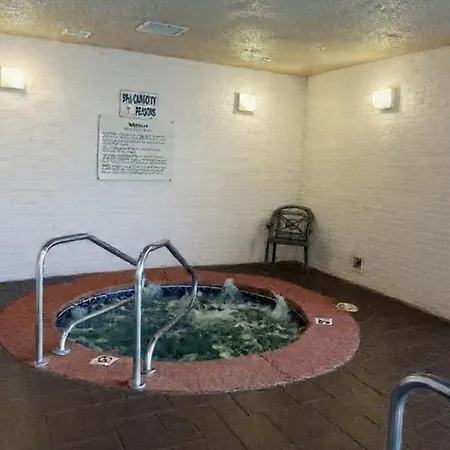 Hampton Inn & Suites Lawton-2