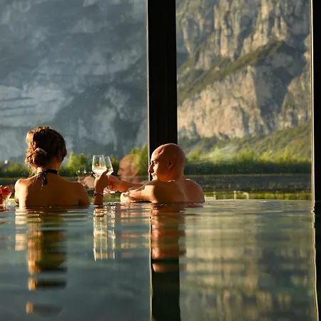 Hotel Comfort Erica Dolomiti Val D'Adige-2