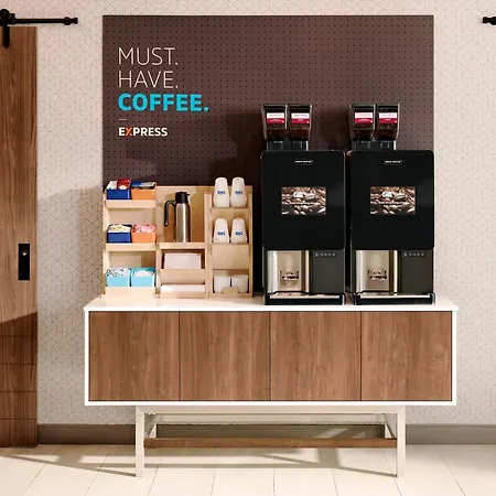 Holiday Inn Express Toledo North By Ihg-2