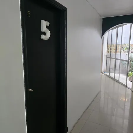 Hotel Isis-2